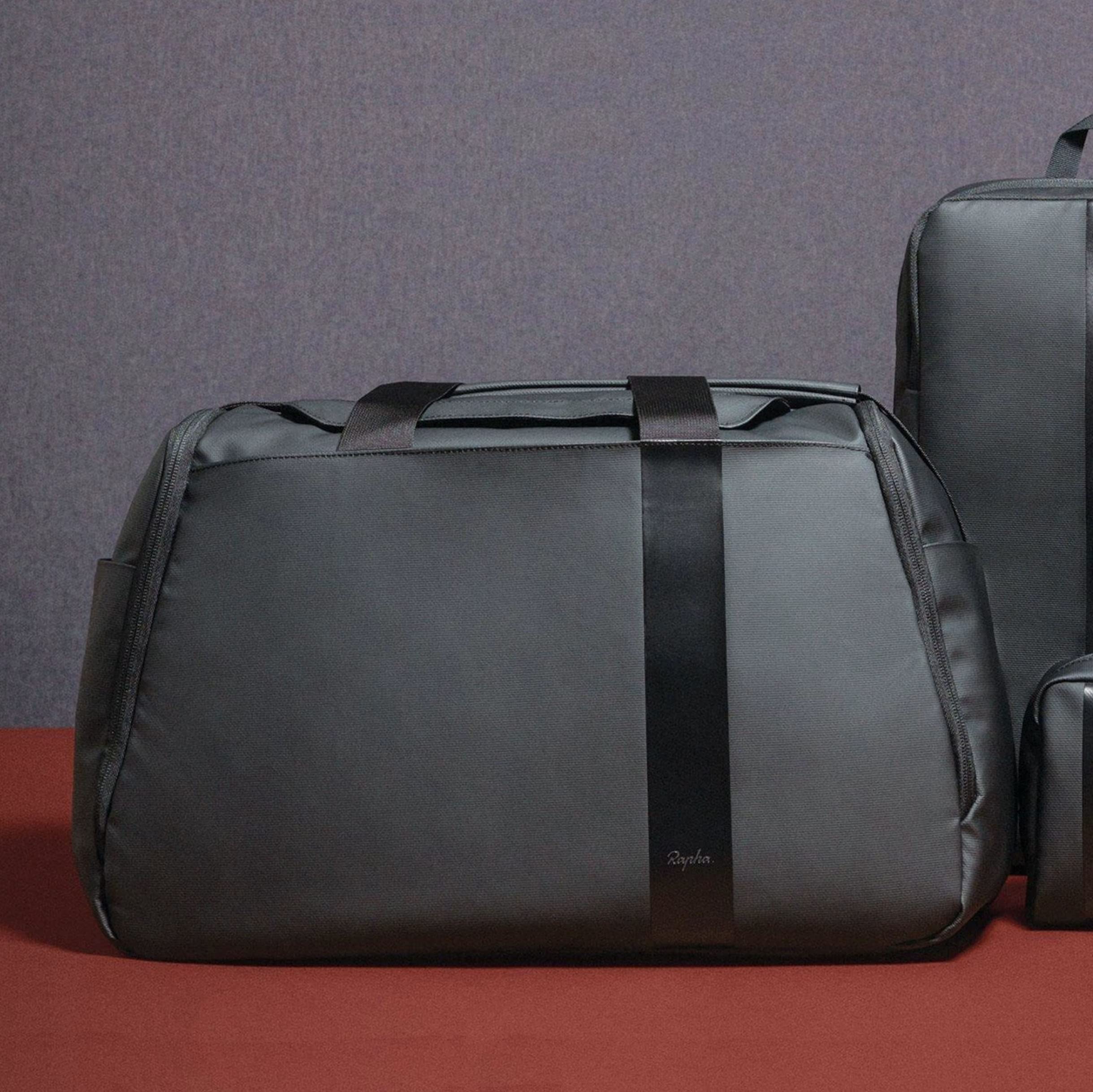ウ*ク様 Rapha Weekendバッグ ボストン 黒 Amazon.co.jp: Rapha 品 Weekend Bag ブラック ラファ ウィークエンド